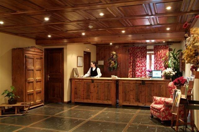 Hotel Chalet Bassibe Baqueira Beret Bagian luar foto